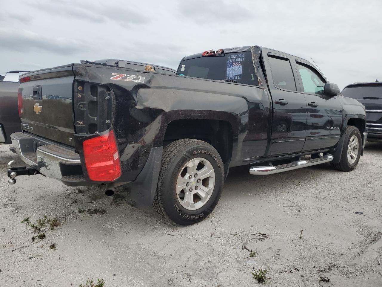 2015 Chevrolet Silverado - Image 3
