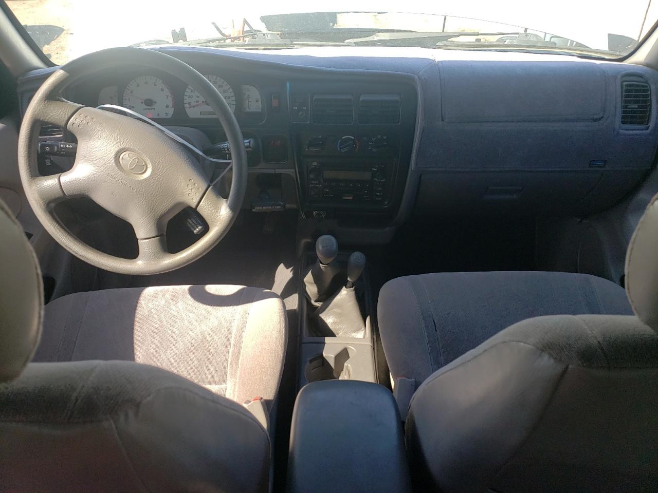 2001 Toyota Tacoma Xtracab VIN: 5TEWN72NX1Z828572 Lot: 74788404