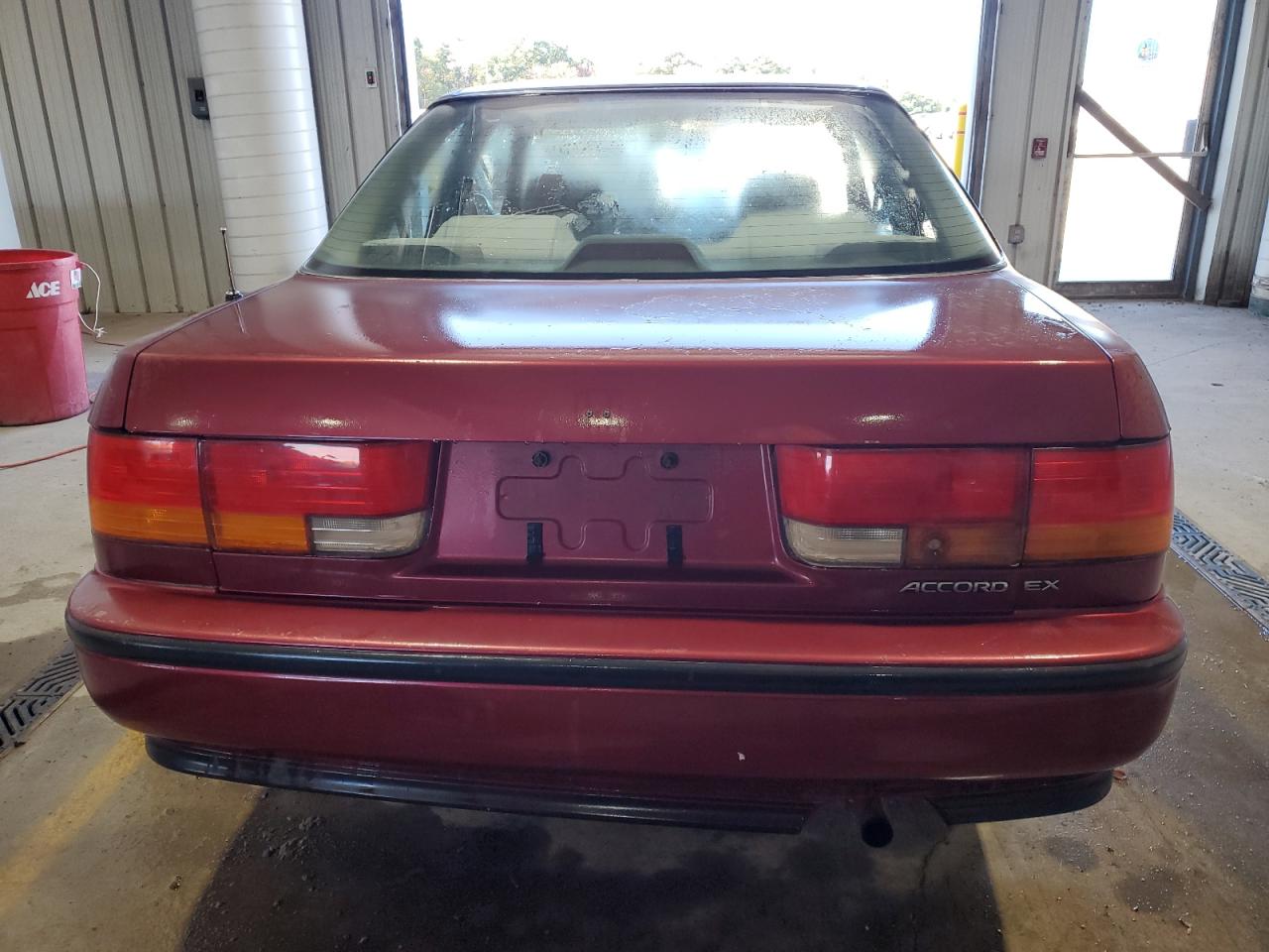 1992 Honda Accord Ex VIN: 1HGCB7271NA012848 Lot: 73232364