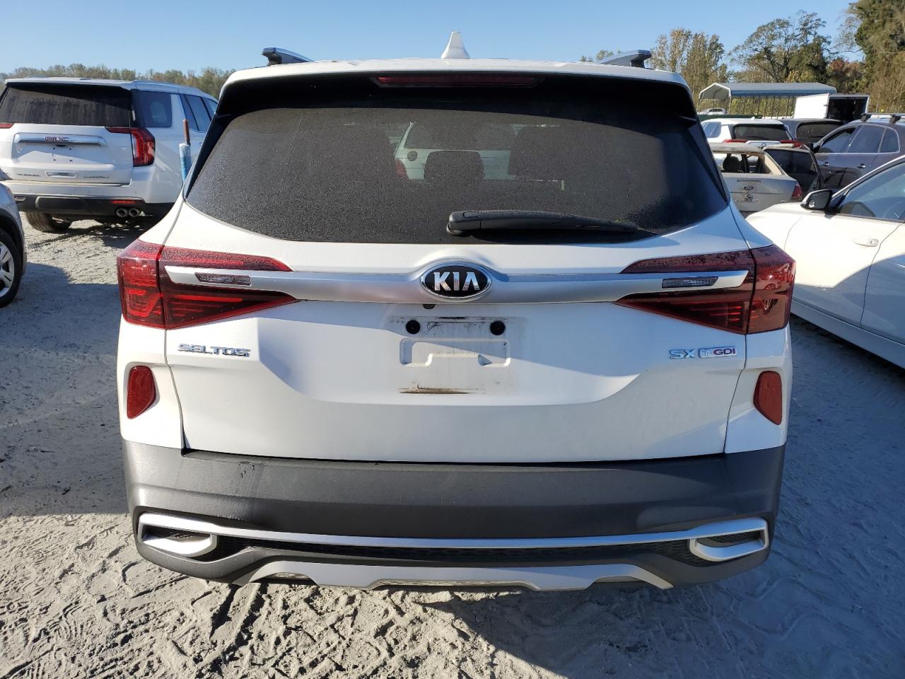 2021 Kia Seltos Sx VIN: KNDETCA24M7157302 Lot: 76285694