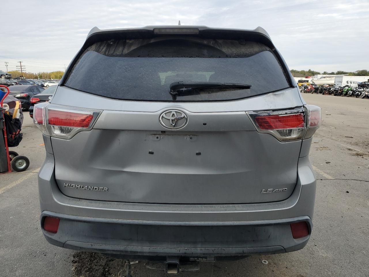 2016 Toyota Highlander Le VIN: 5TDBKRFH4GS339520 Lot: 76524844