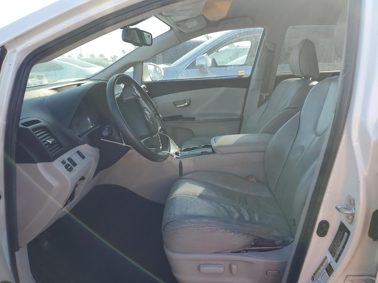 2013 Toyota Venza - Image 7
