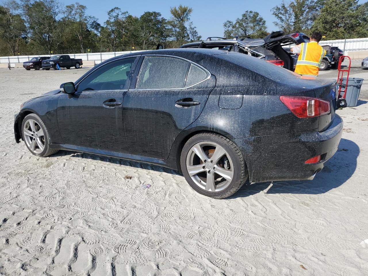 2012 Lexus IS - Image 2