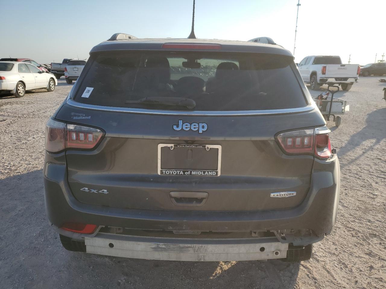 2019 Jeep Compass Latitude VIN: 3C4NJDBB6KT689461 Lot: 75691404