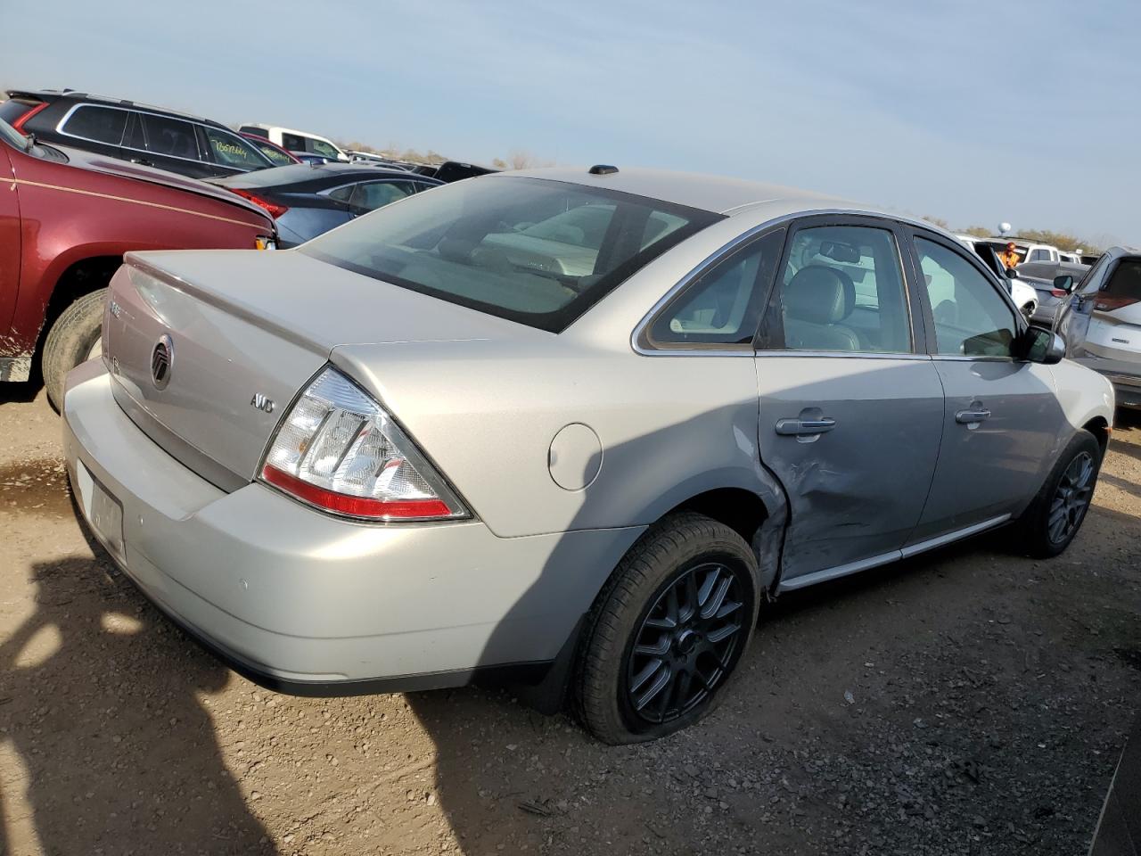2009 Mercury Sable - Image 3