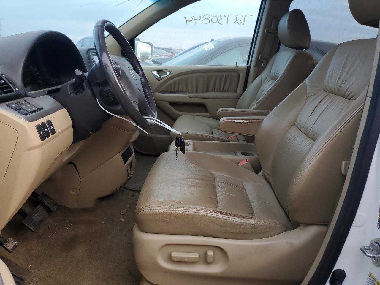 2008 Honda Odyssey - Image 7