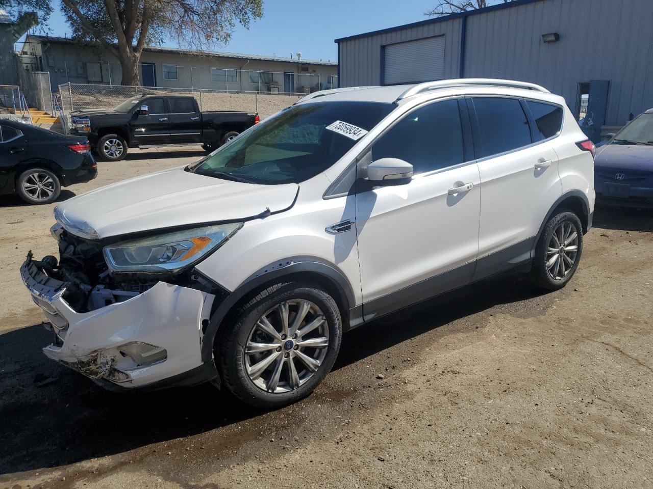 1FMCU0J92HUF01700 2017 FORD ESCAPE - Image 1