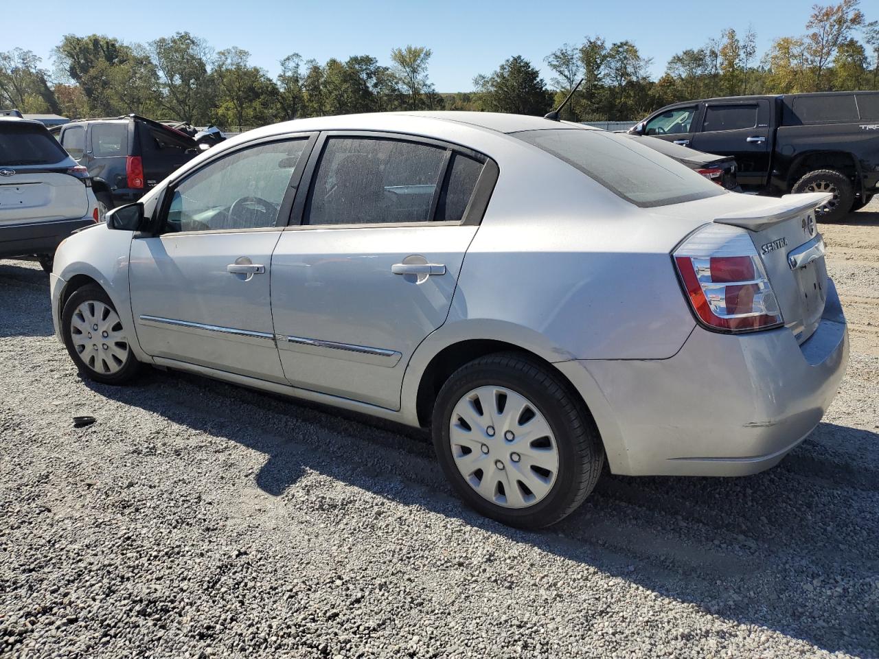 2011 Nissan Sentra - Image 2