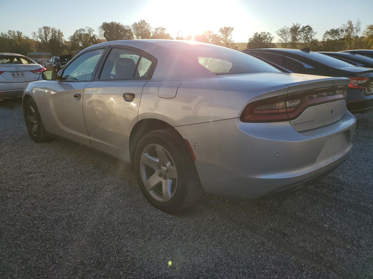 VIN 2C3CDXAT5HH642096 2017 DODGE CHARGER no.2