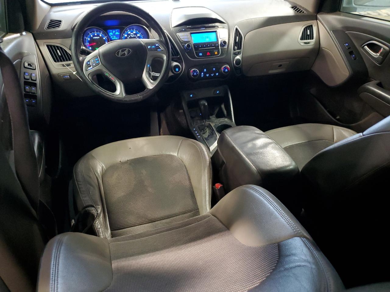 2013 Hyundai Tucson - Image 8