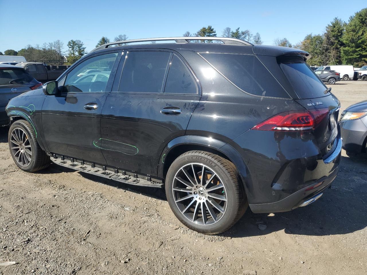 2021 Mercedes-Benz GLE - Image 2