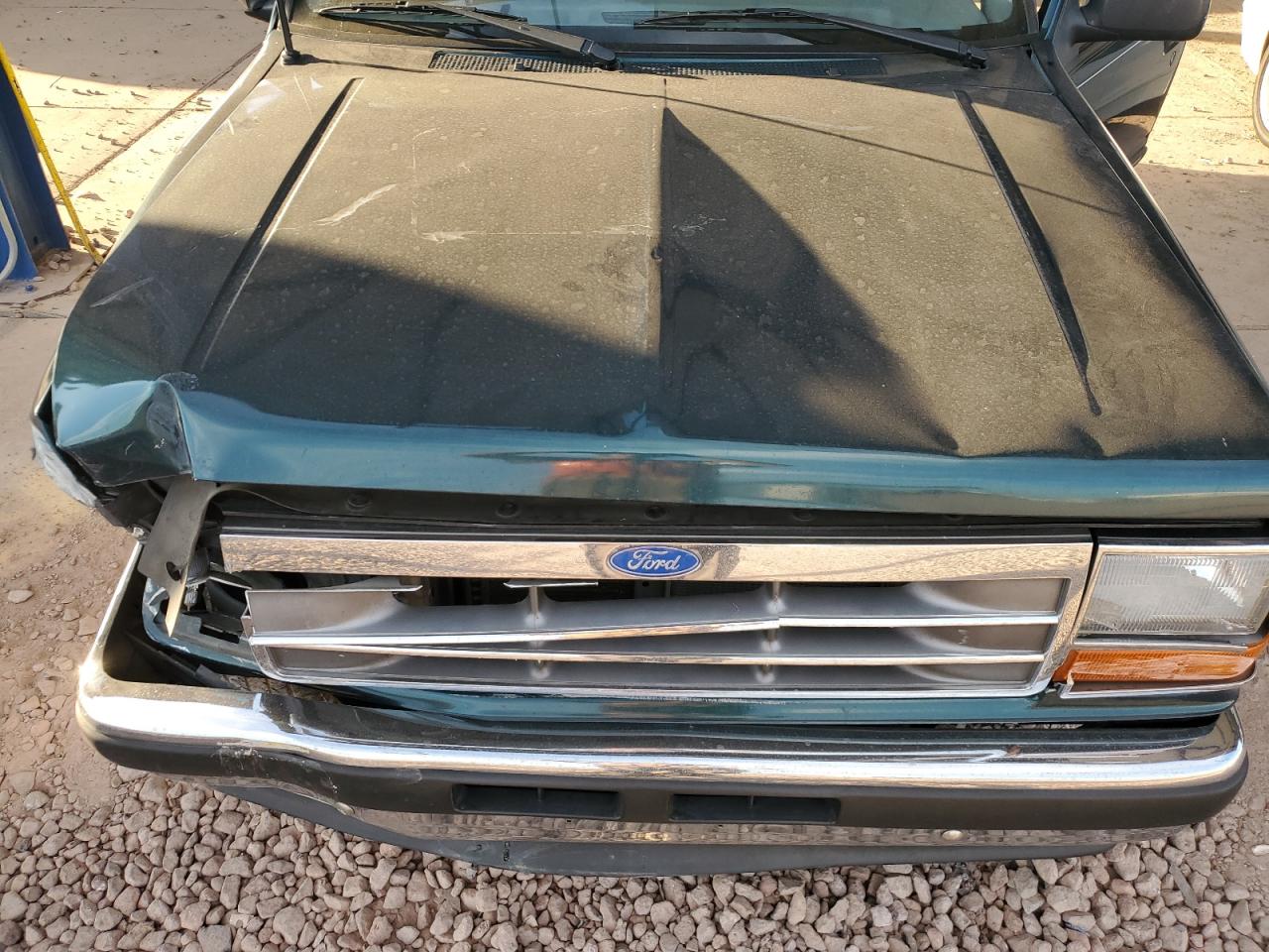 1994 Ford Explorer - Image 14