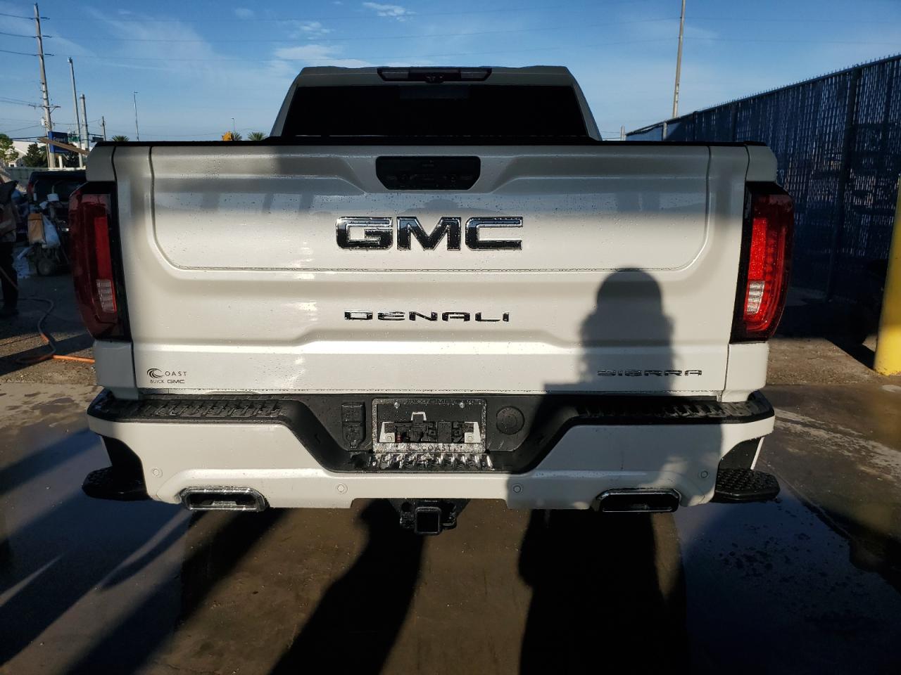 1GTUUHEL1RZ358174 2024 GMC Sierra K1500 Denali Ultimate