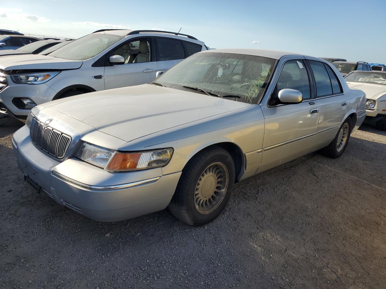 2001 Mercury Grand Marquis - Image 1