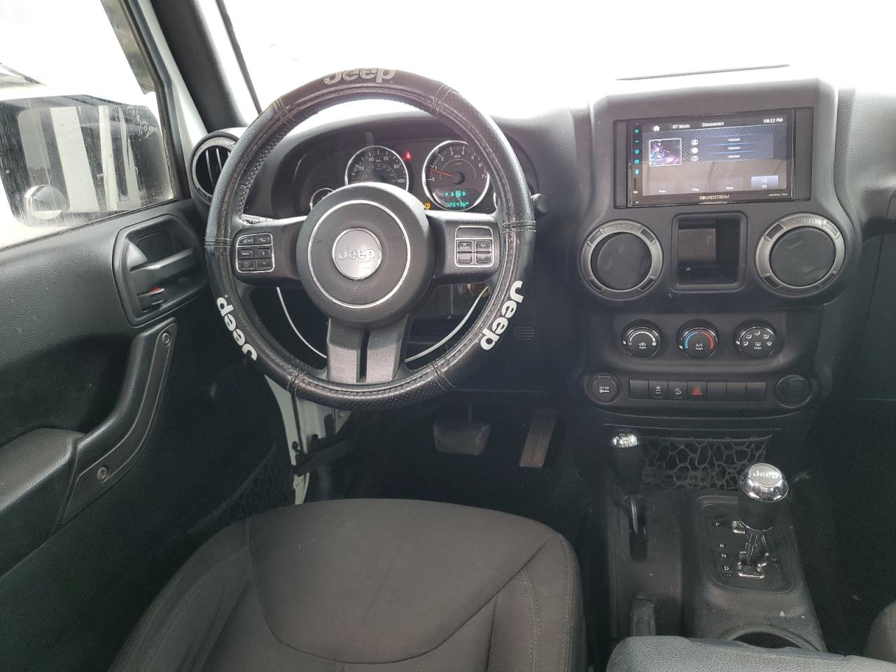 2016 Jeep Wrangler - Image 8