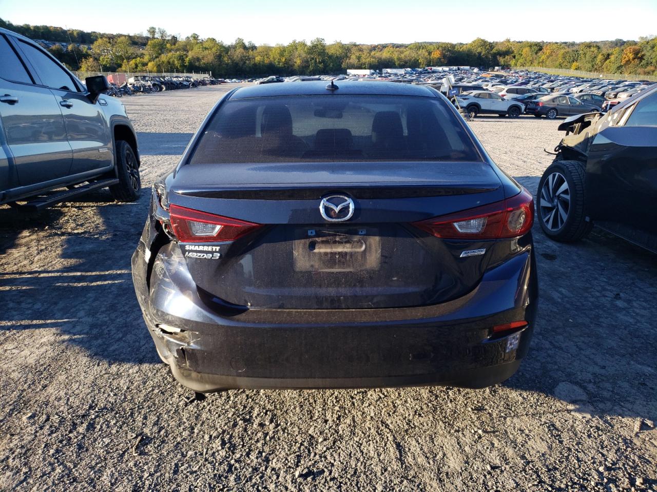 2018 Mazda 3 Touring VIN: 3MZBN1V31JM216390 Lot: 75516184