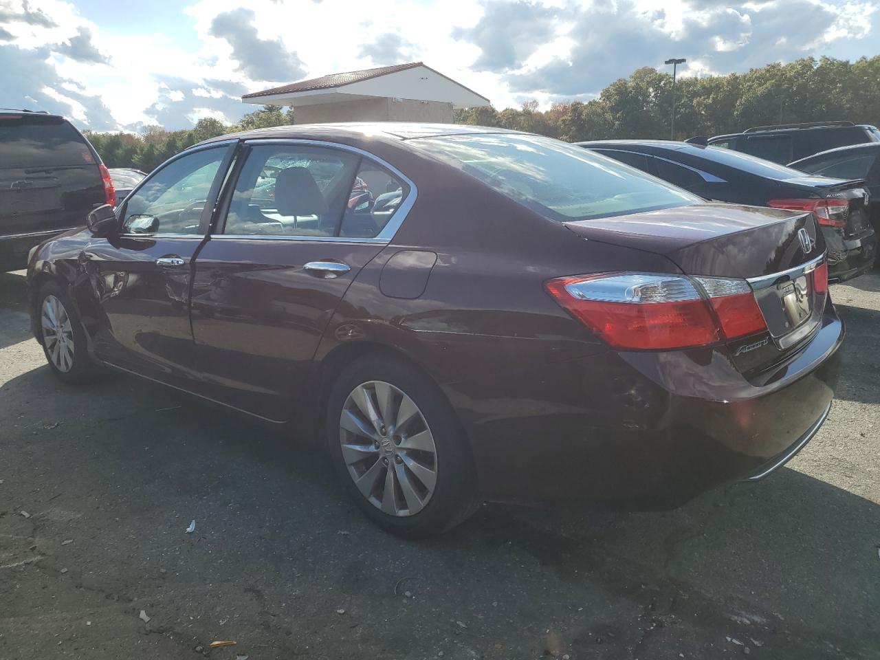 2014 Honda Accord - Image 2