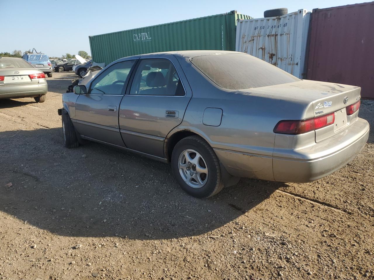 1999 Toyota Camry - Image 2