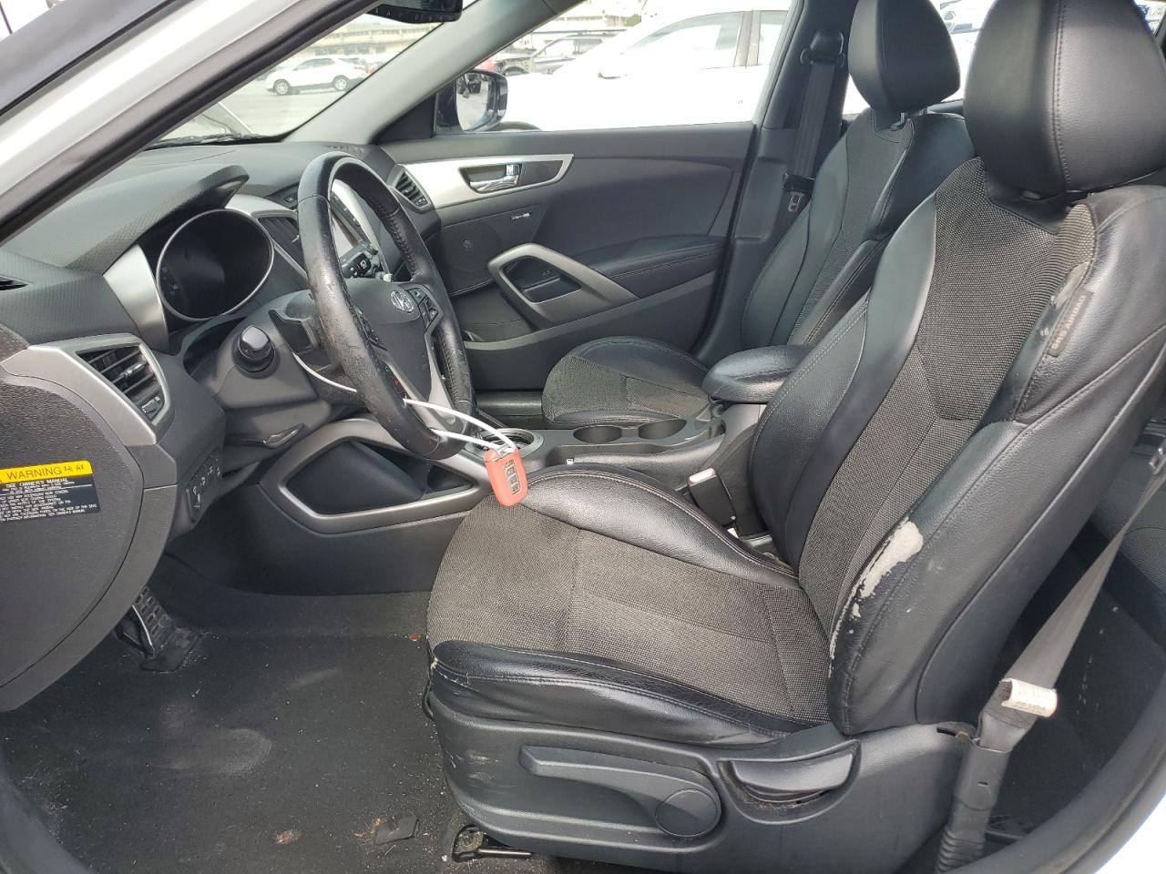 2013 Hyundai Veloster - Image 7