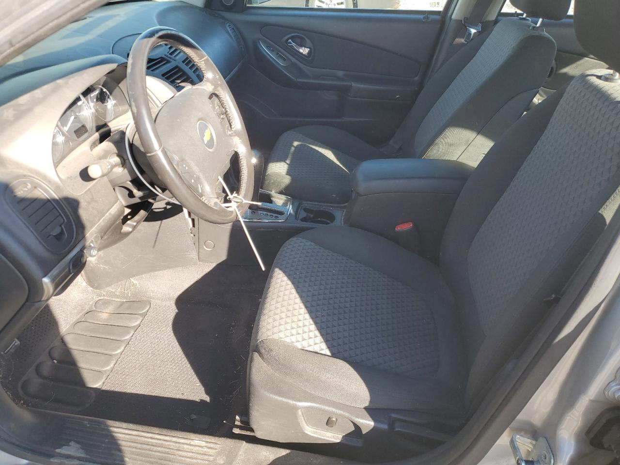 2006 Chevrolet Malibu - Image 7