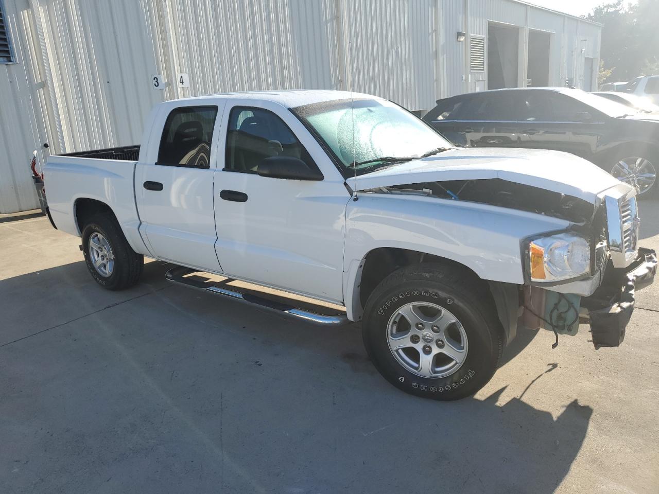 2005 Dodge Dakota Quad Slt VIN: 1D7HE48K85S237791 Lot: 73787444