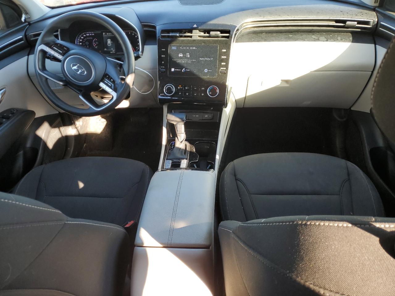 2022 Hyundai Tucson - Image 8