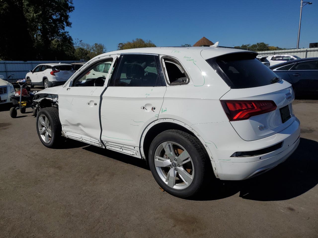 2019 Audi Q5 - Image 2