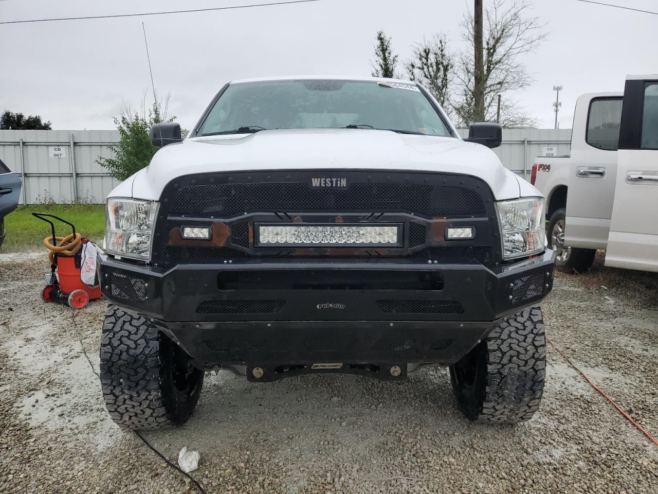 2020 RAM 1500 - Image 5