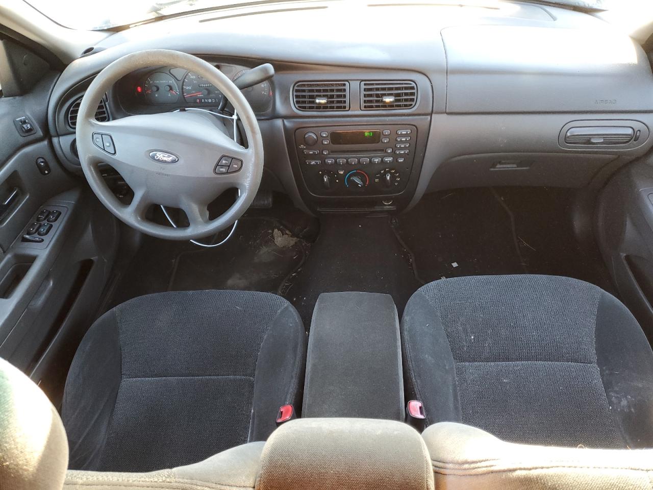 2002 Ford Taurus - Image 8
