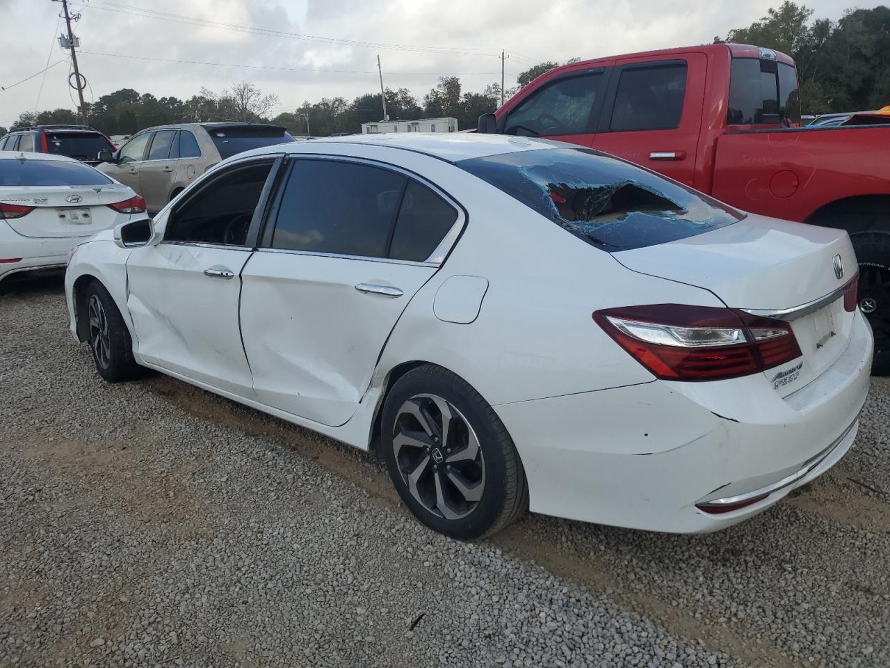 1HGCR2F88GA166736 2016 HONDA ACCORD - Image 2