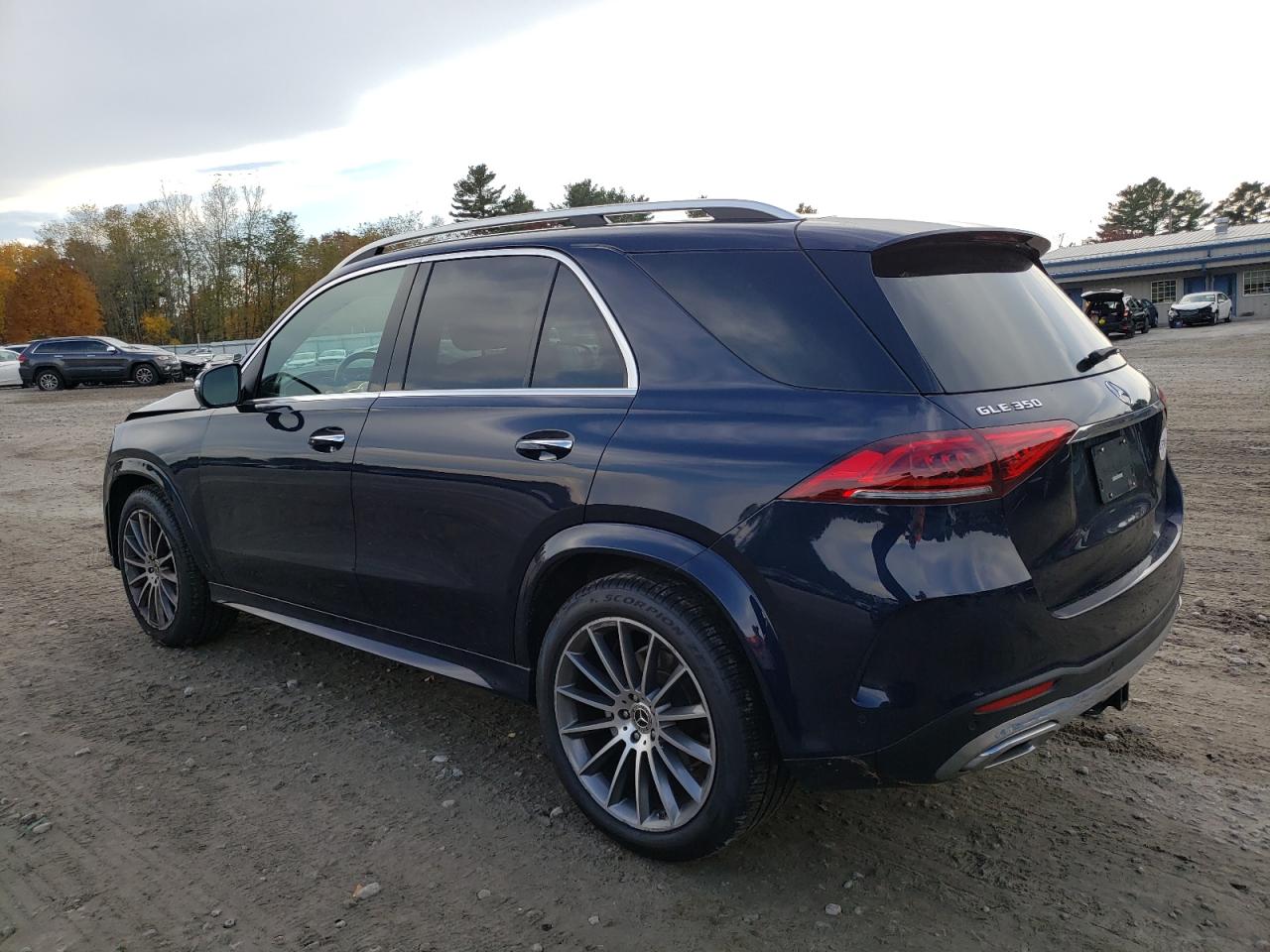 2021 Mercedes-Benz GLE - Image 2