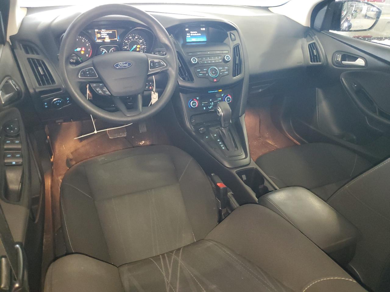 2018 Ford Focus - Image 8