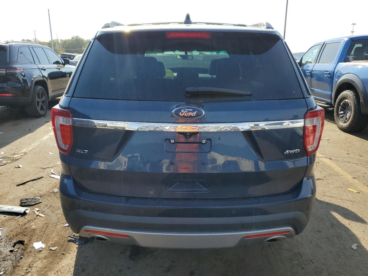 1FM5K8D80GGA74076 2016 Ford Explorer Xlt