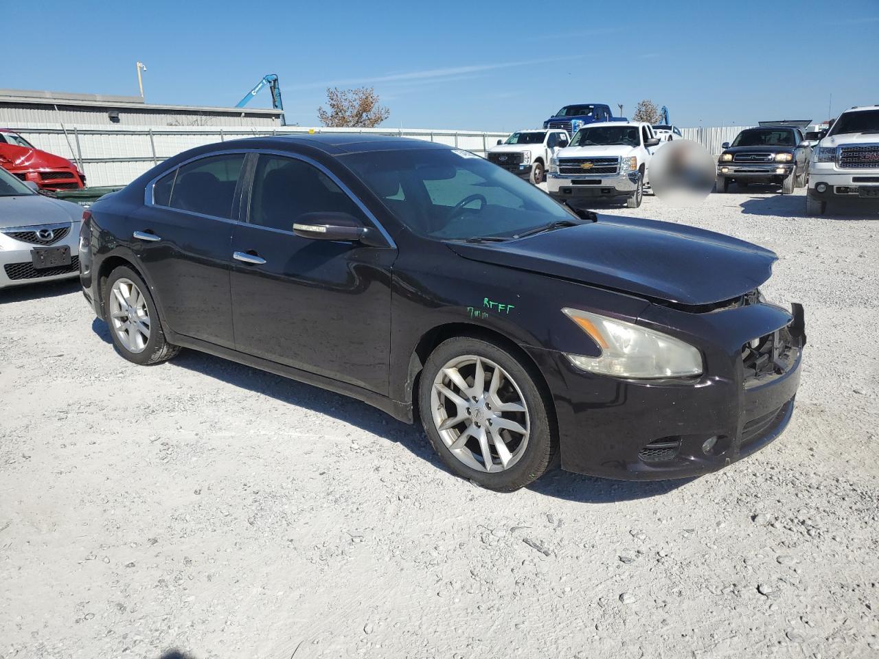 2010 Nissan Maxima - Image 4
