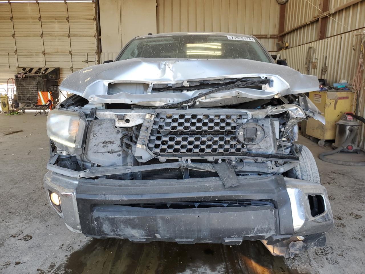 2018 Toyota Tundra - Image 5