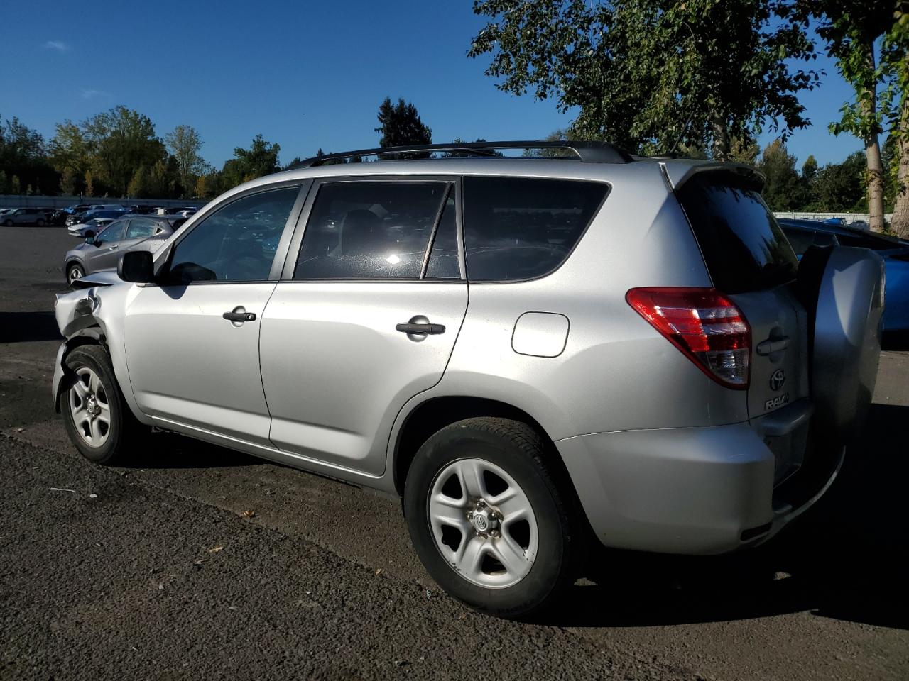 2012 Toyota RAV 4 - Image 2