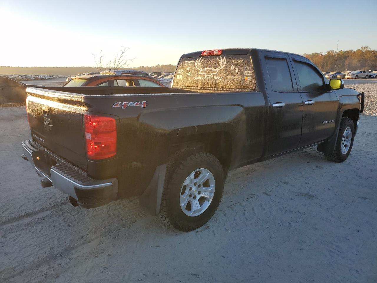 2015 Chevrolet Silverado - Image 3