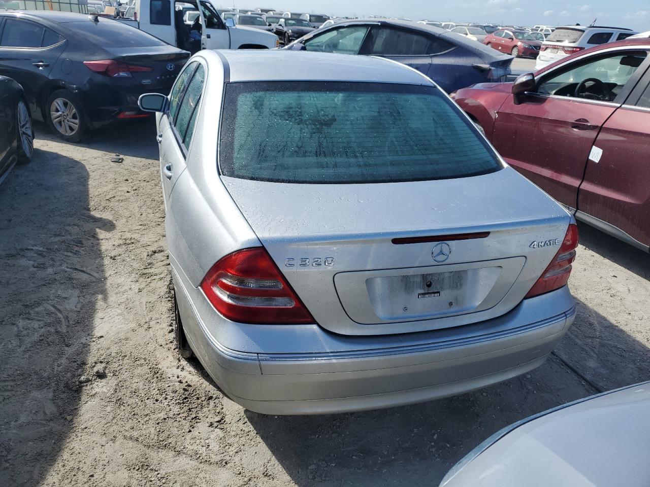 2004 Mercedes-Benz C 320 4Matic VIN: WDBRF84J14F547660 Lot: 75061074