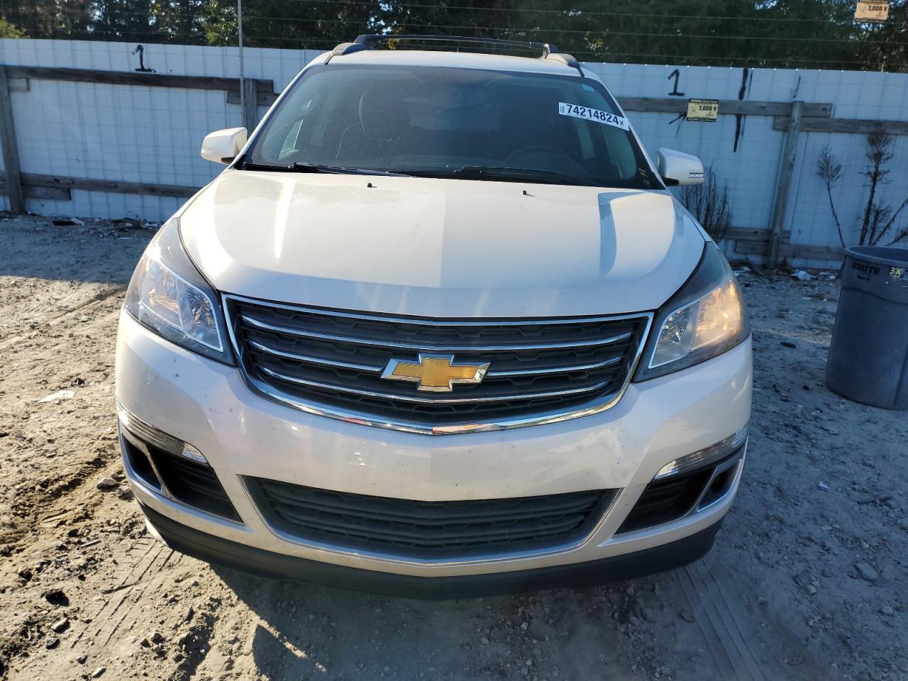 2014 Chevrolet Traverse Lt VIN: 1GNKRGKD7EJ180335 Lot: 74214824