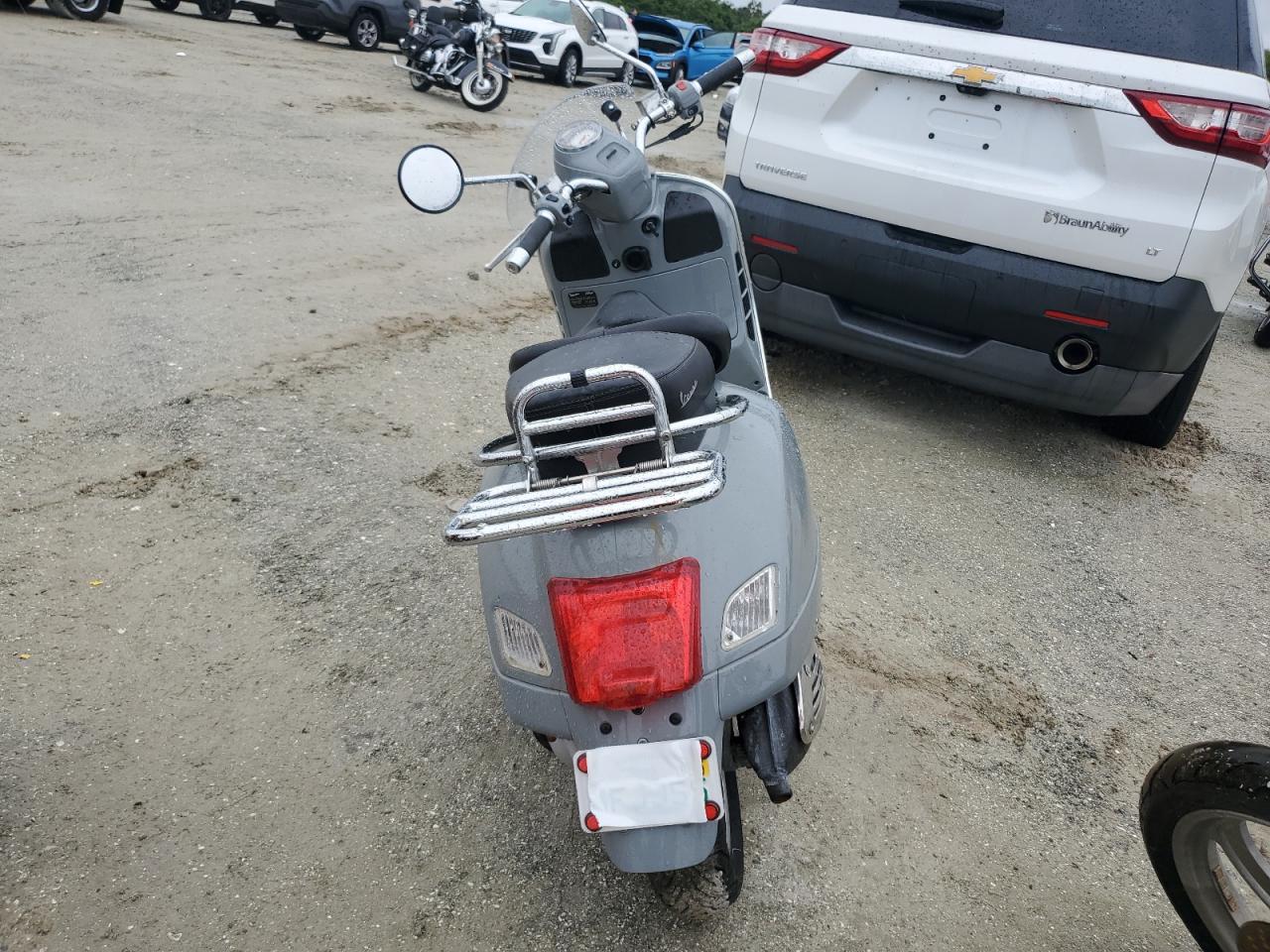 2007 Vespa Gts 250 VIN: ZAPM459L175500325 Lot: 74698594