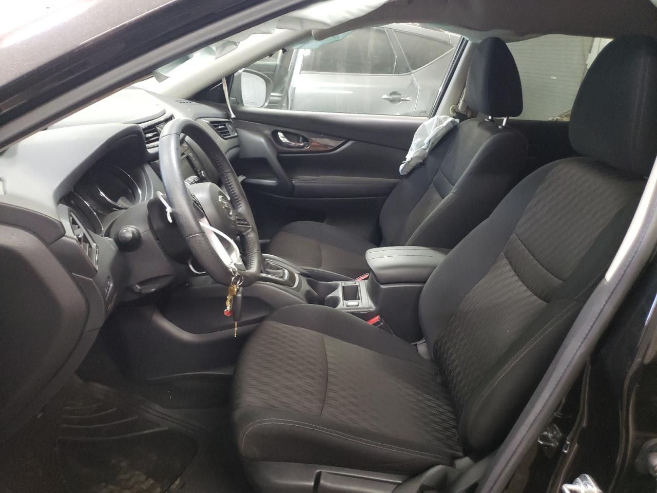 2020 Nissan Rogue - Image 7