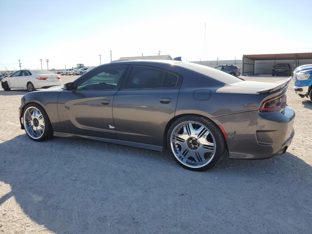 2018 Dodge Charger - Image 2