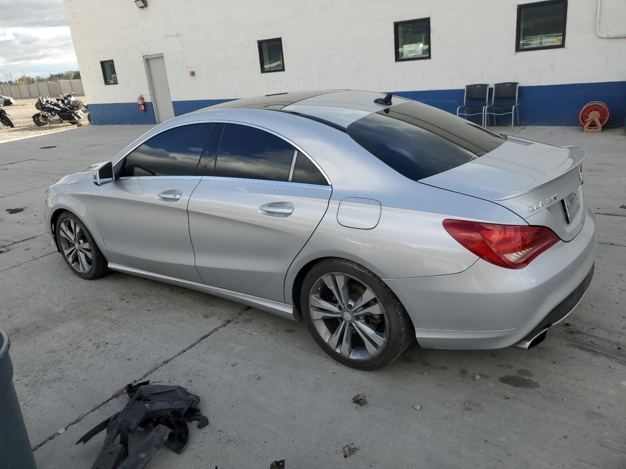 VIN WDDSJ4EB4EN037589 2014 MERCEDES-BENZ CLA-CLASS no.2