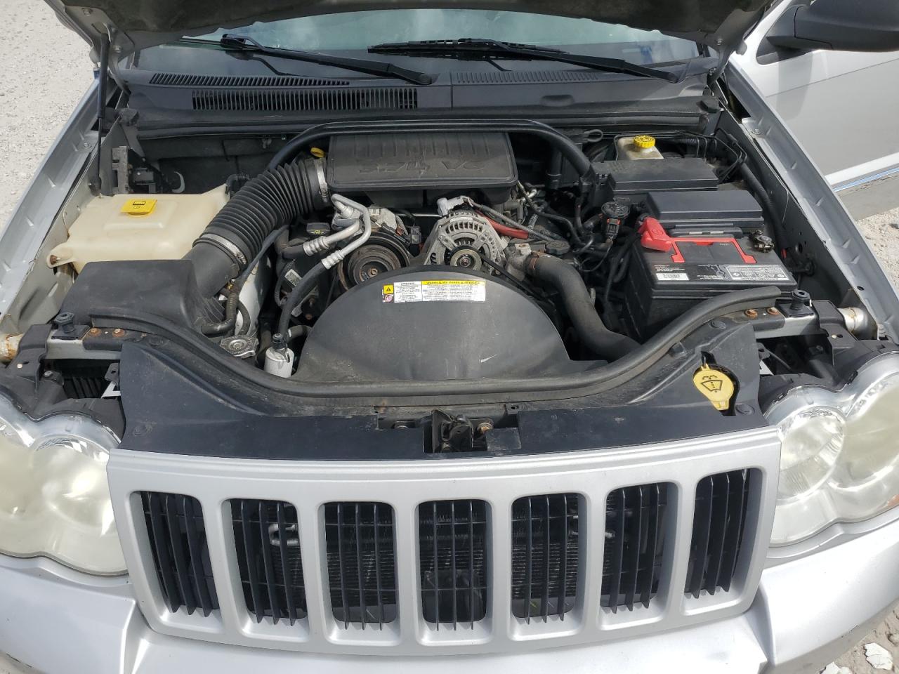 1J4PR4GK2AC110349 2010 Jeep Grand Cherokee Laredo