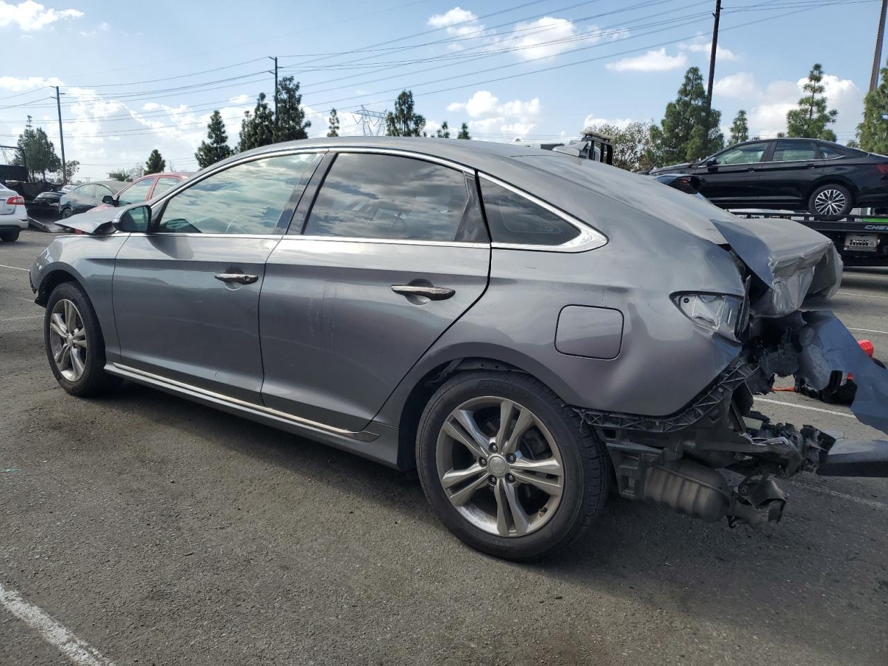2018 Hyundai Sonata - Image 2
