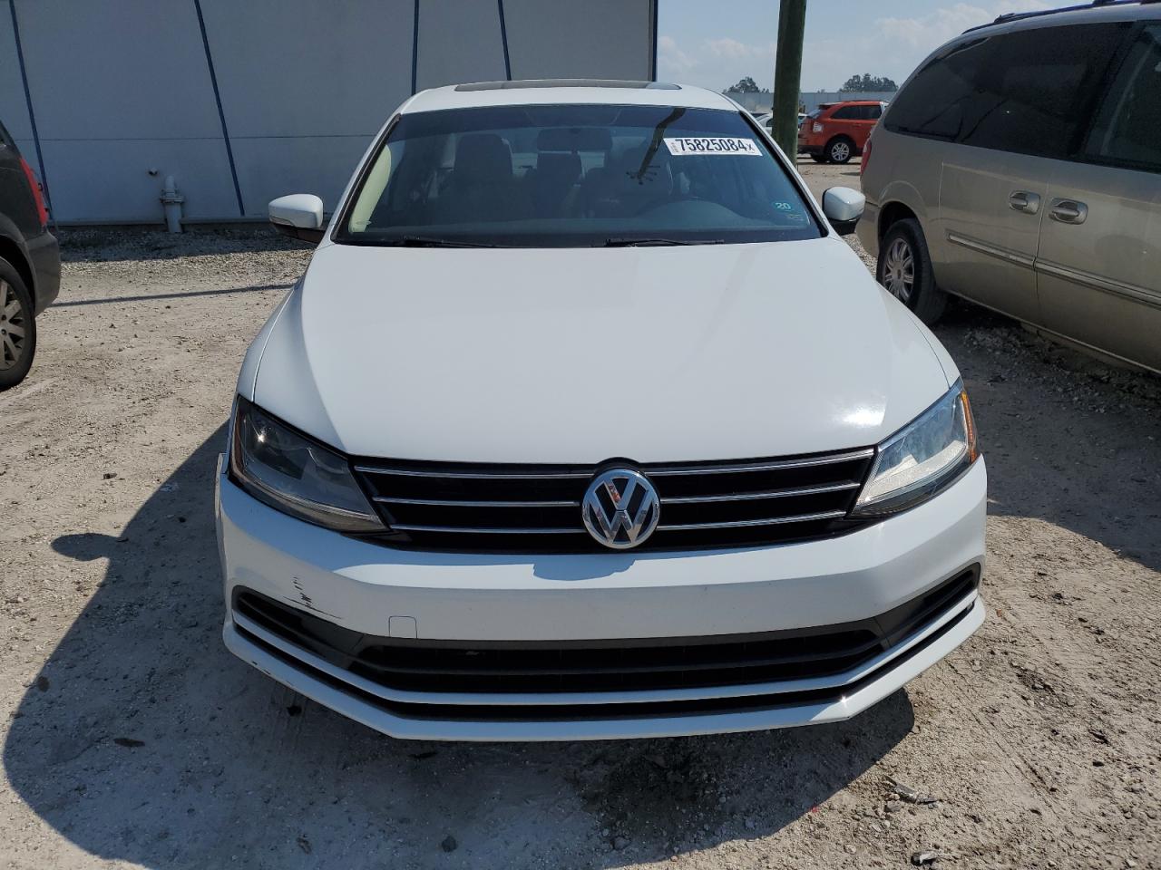 3VWDB7AJ4HM245207 2017 Volkswagen Jetta Se