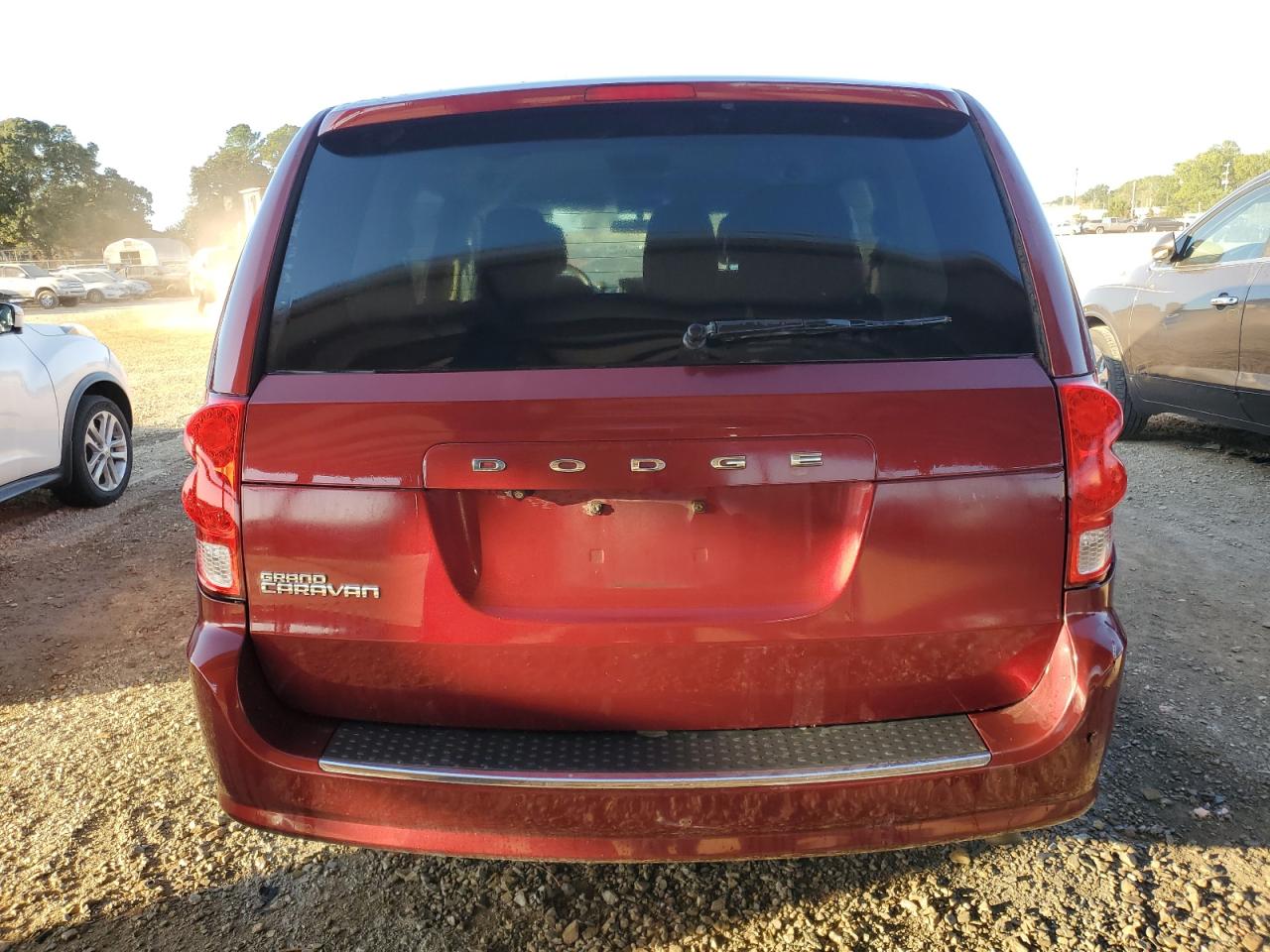 2C4RDGBGXHR605708 2017 Dodge Grand Caravan Se