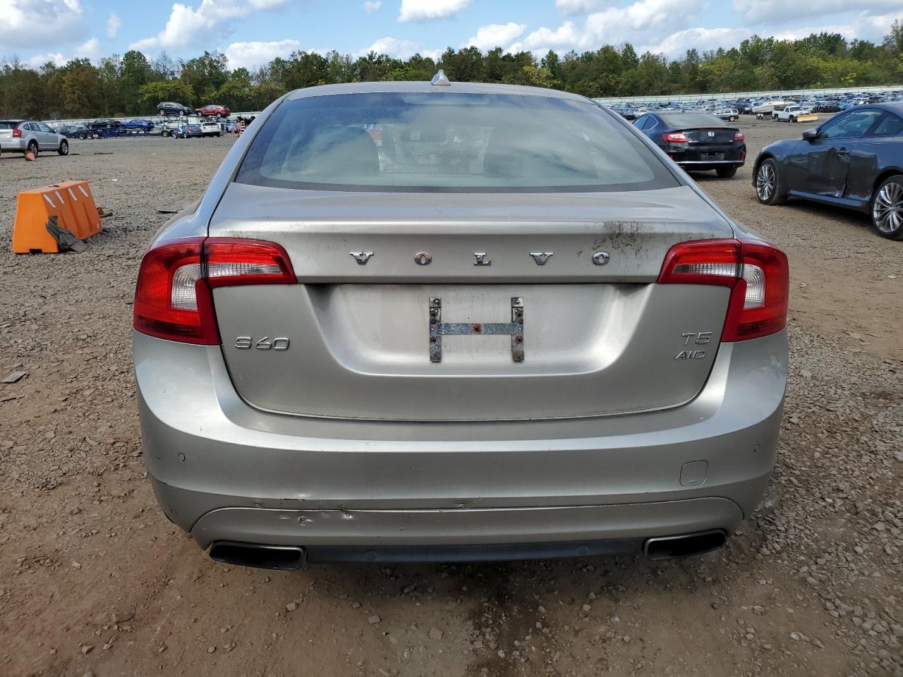 2014 Volvo S60 T5 VIN: YV1612FH9E1289911 Lot: 73855024