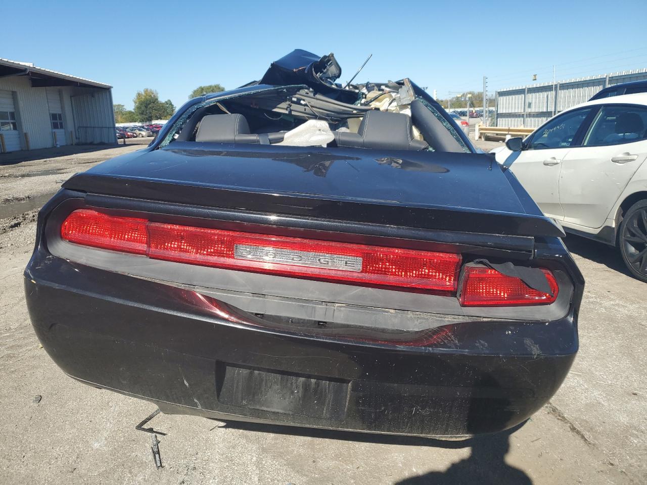 2010 Dodge Challenger - Image 6