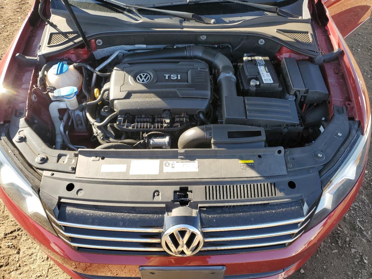 2015 Volkswagen Passat - Image 12